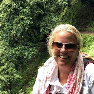 Meet your Posher, Meg